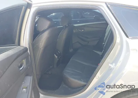 2025 Honda Accord Hybrid Sport-L z USA, uszkodzony, nr VIN 1HGCY2F77SA030472